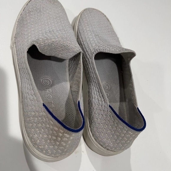 ROTHY'S the slip on sneakers Salt Honeycomb light gray RETIRED womens 9 - Picture 2 of 9